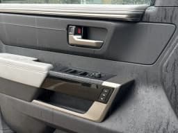 Toyota Tundra 4WD Limited Hybrid CrewMax 5.5' Bed (Natl) 2026 — side view