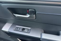 Toyota Tundra 4WD Platinum Hybrid CrewMax 6.5' Bed (Natl) 2026 — side view