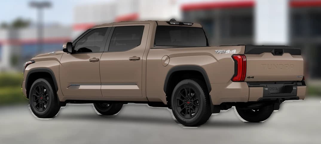 Toyota Tundra 4WD Platinum Hybrid CrewMax 6.5' Bed (Natl) 2026 — side view