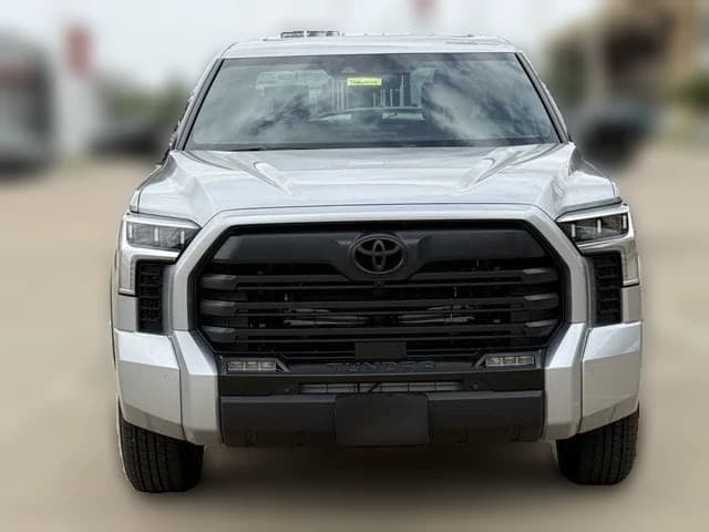 Toyota Tundra 2WD Limited CrewMax 5.5' Bed (Natl) 2026 — side view