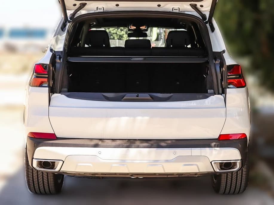 BMW X5 sDrive40i Sports Activity Vehicle 2026 — side view