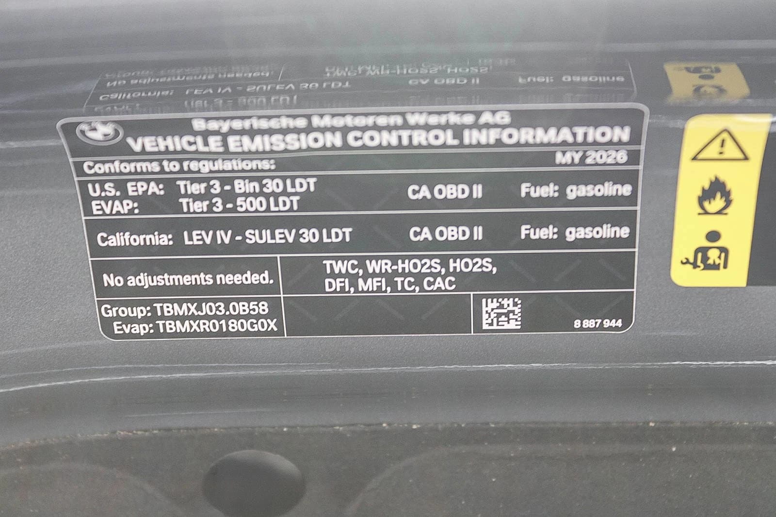 BMW X5 sDrive40i Sports Activity Vehicle 2026 — side view