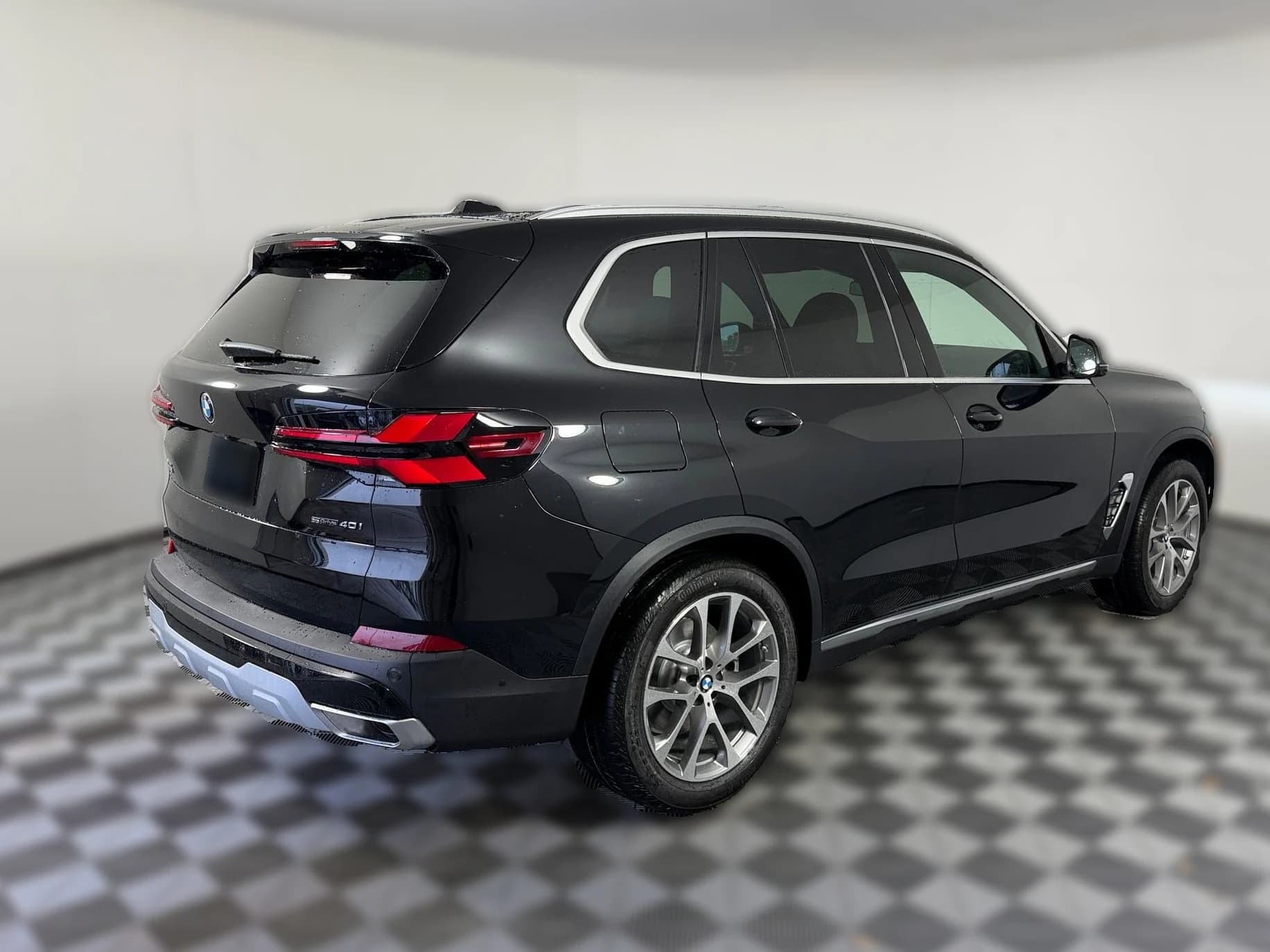 BMW X5 sDrive40i Sports Activity Vehicle 2026 — side view