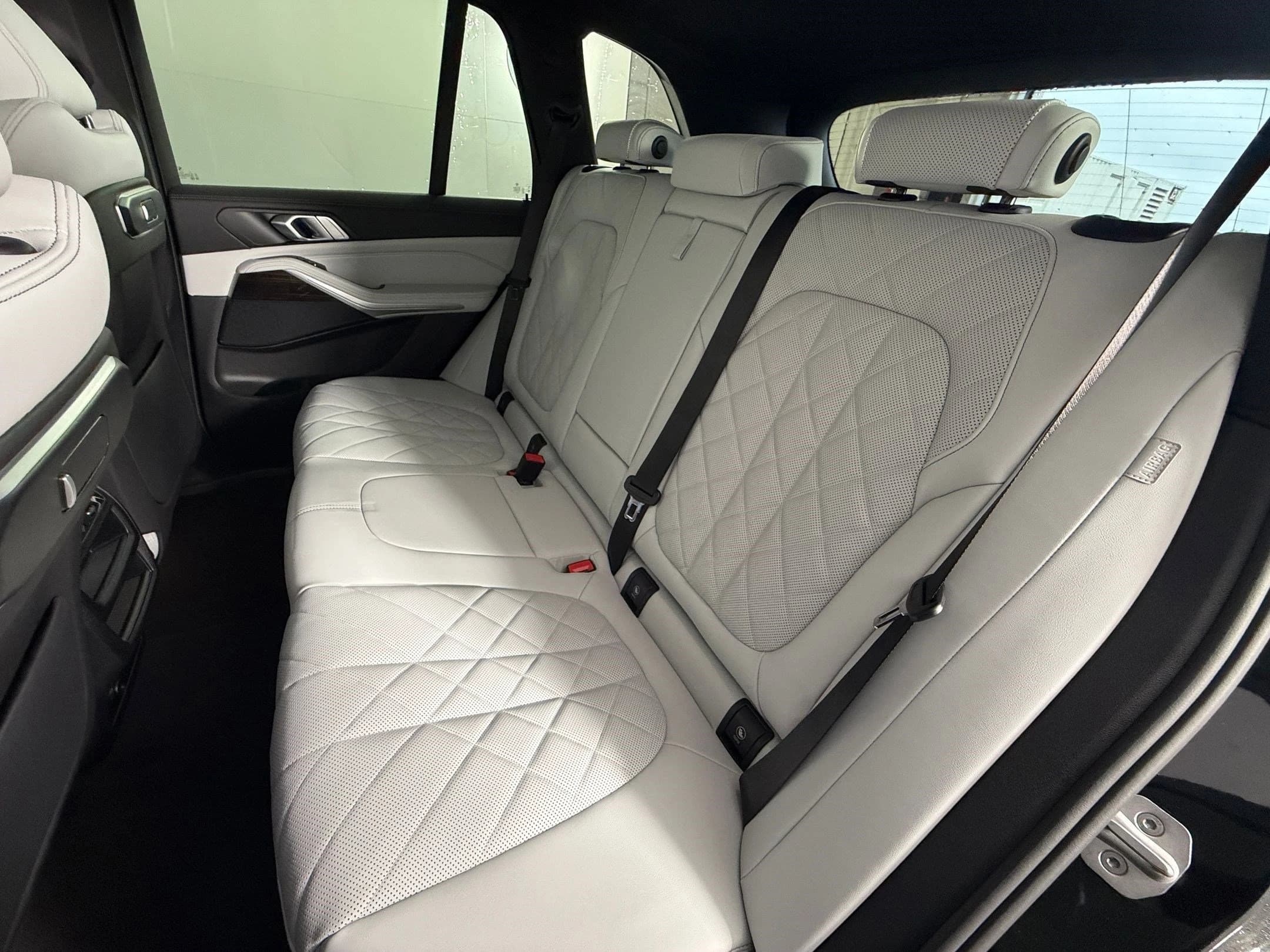 BMW X5 sDrive40i Sports Activity Vehicle 2026 — side view