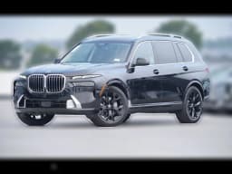 BMW X7 xDrive40i Sports Activity Vehicle 2027 — side view