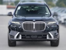 BMW X7 xDrive40i Sports Activity Vehicle 2027 — side view
