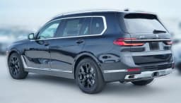 BMW X7 xDrive40i Sports Activity Vehicle 2027 — side view