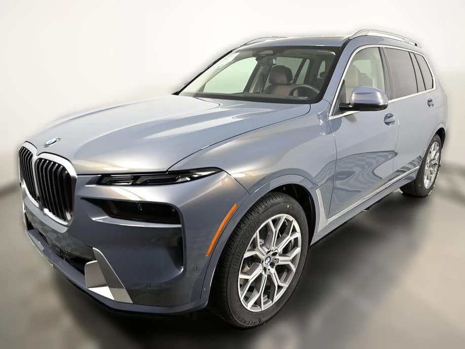 BMW X7 xDrive40i Sports Activity Vehicle 2027 — side view