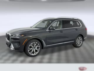 BMW X7 xDrive40i Sports Activity Vehicle