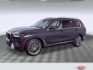 BMW X7 xDrive40i Sports Activity Vehicle