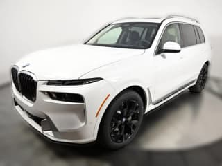 BMW X7 xDrive40i Sports Activity Vehicle