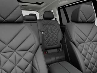 BMW X7 xDrive40i Sports Activity Vehicle 2027 — side view