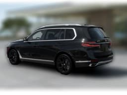 BMW X7 xDrive40i Sports Activity Vehicle 2027 — side view