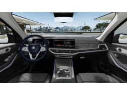 BMW X7 xDrive40i Sports Activity Vehicle 2027 — side view