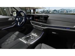 BMW X7 xDrive40i Sports Activity Vehicle 2027 — side view