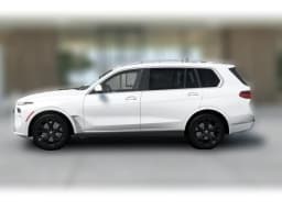 BMW X7 xDrive40i Sports Activity Vehicle 2027 — side view