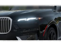 BMW X7 xDrive40i Sports Activity Vehicle 2027 — side view