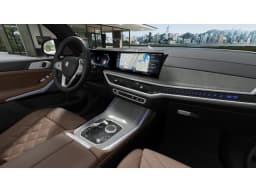BMW X7 xDrive40i Sports Activity Vehicle 2027 — side view