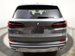 BMW X5 xDrive40i Sports Activity Vehicle 2026 — side view