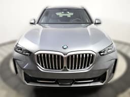 BMW X5 xDrive40i Sports Activity Vehicle 2026 — side view