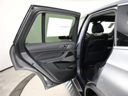 BMW X5 xDrive40i Sports Activity Vehicle 2026 — side view
