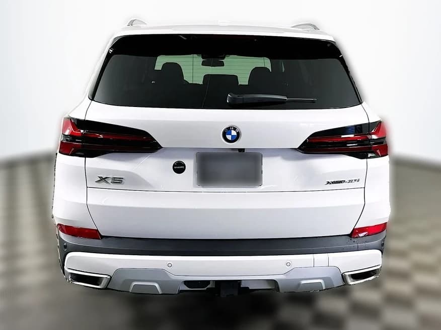 BMW X5 xDrive40i Sports Activity Vehicle 2026 — side view