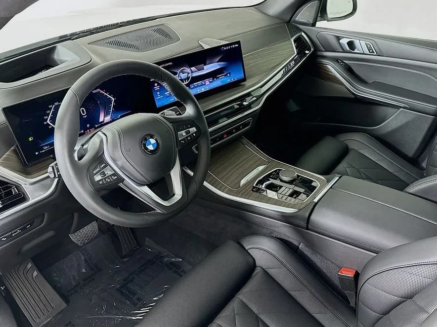 BMW X5 xDrive40i Sports Activity Vehicle 2026 — side view