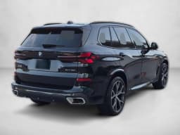 BMW X5 xDrive40i Sports Activity Vehicle 2026 — side view