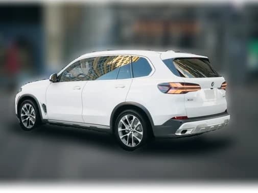 BMW X5 xDrive40i Sports Activity Vehicle 2026 — side view