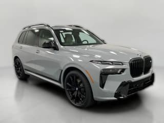 BMW X7 M60i Sports Activity Vehicle
