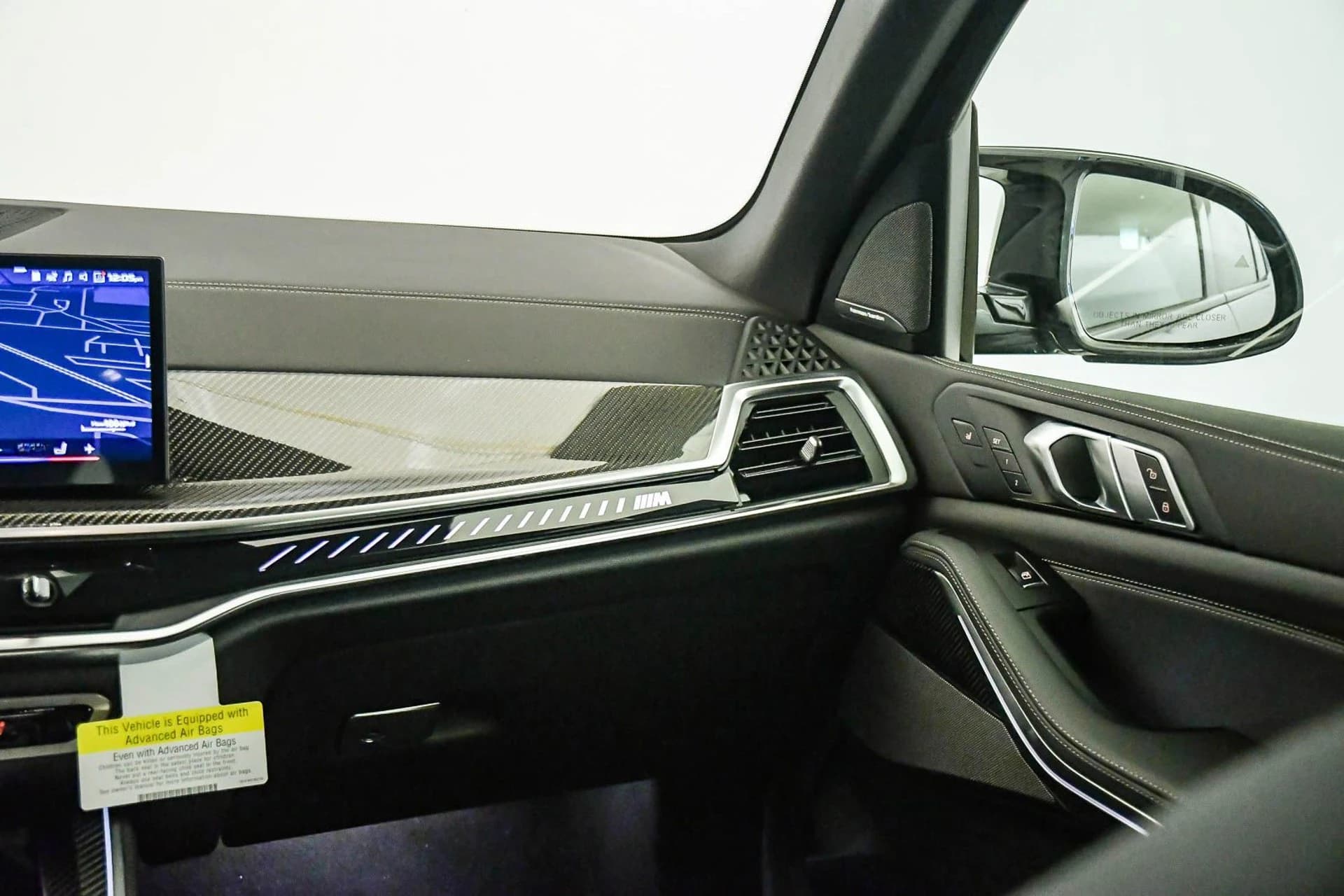 BMW X5 M60i Sports Activity Vehicle 2026 — side view