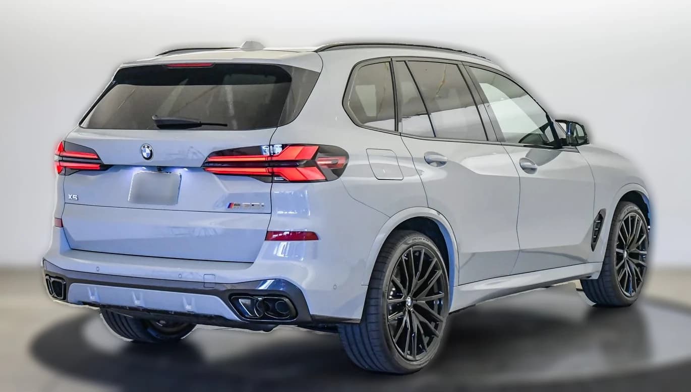 BMW X5 M60i Sports Activity Vehicle 2026 — side view