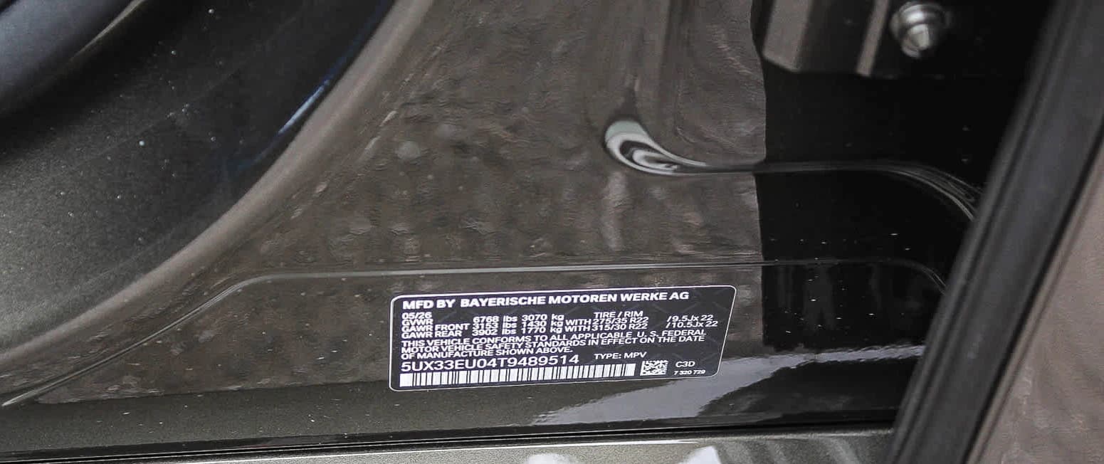 BMW X5 M60i Sports Activity Vehicle 2026 — side view
