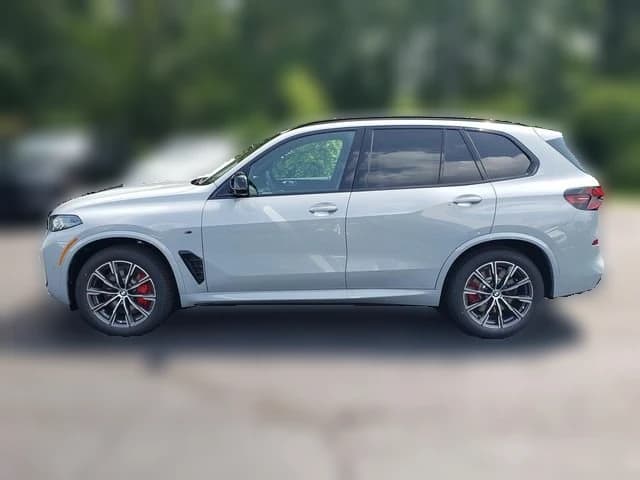 BMW X5 M60i Sports Activity Vehicle 2026 — side view