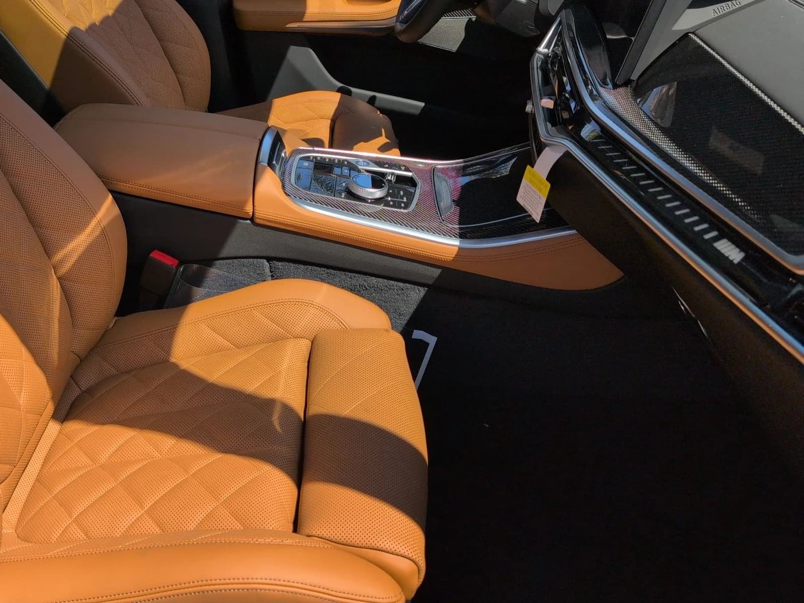 BMW X5 M60i Sports Activity Vehicle 2026 — side view