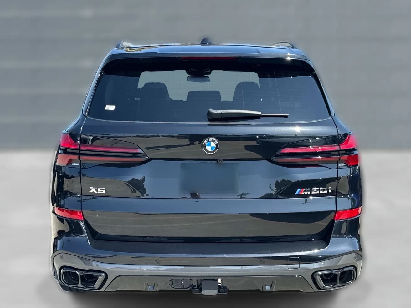 BMW X5 M60i Sports Activity Vehicle 2026 — side view
