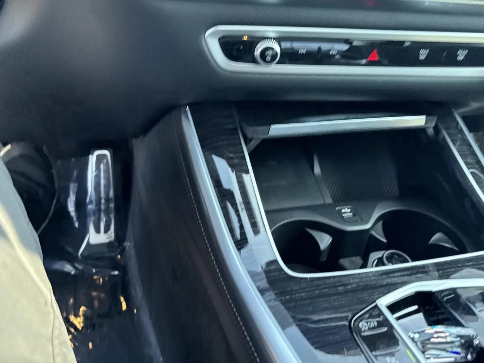 BMW X5 M60i Sports Activity Vehicle 2026 — side view