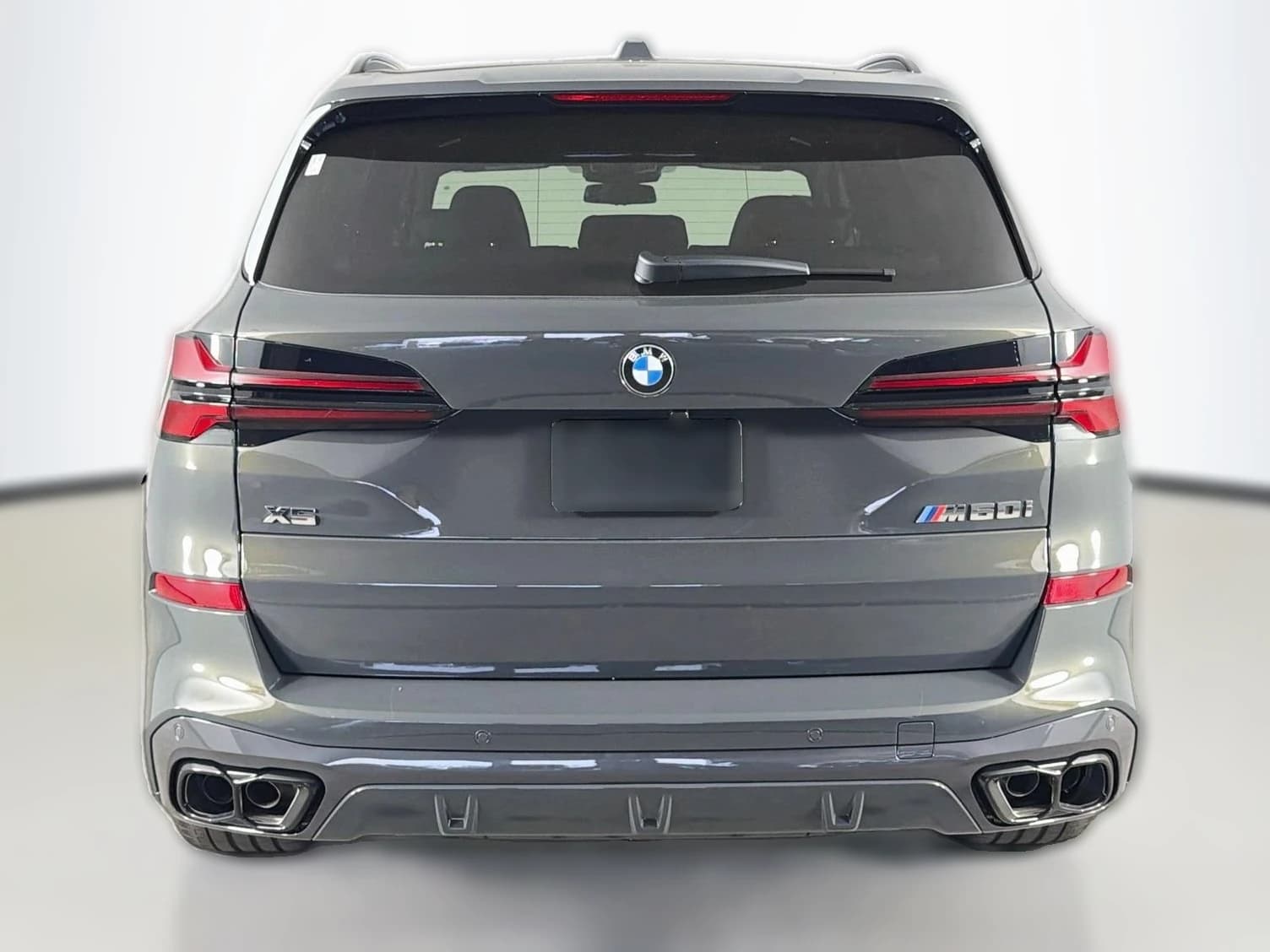 BMW X5 M60i Sports Activity Vehicle 2026 — side view