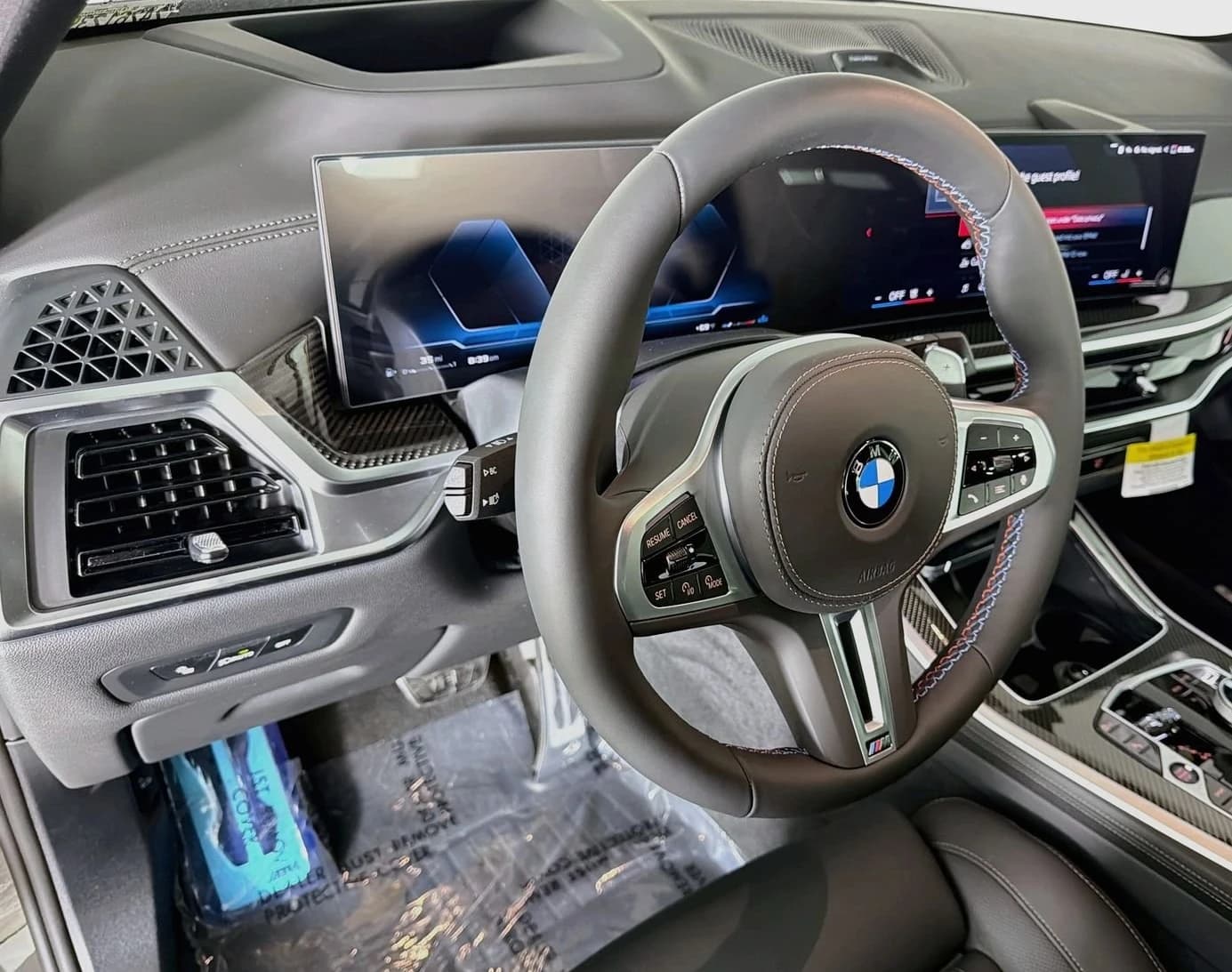 BMW X5 M60i Sports Activity Vehicle 2026 — side view