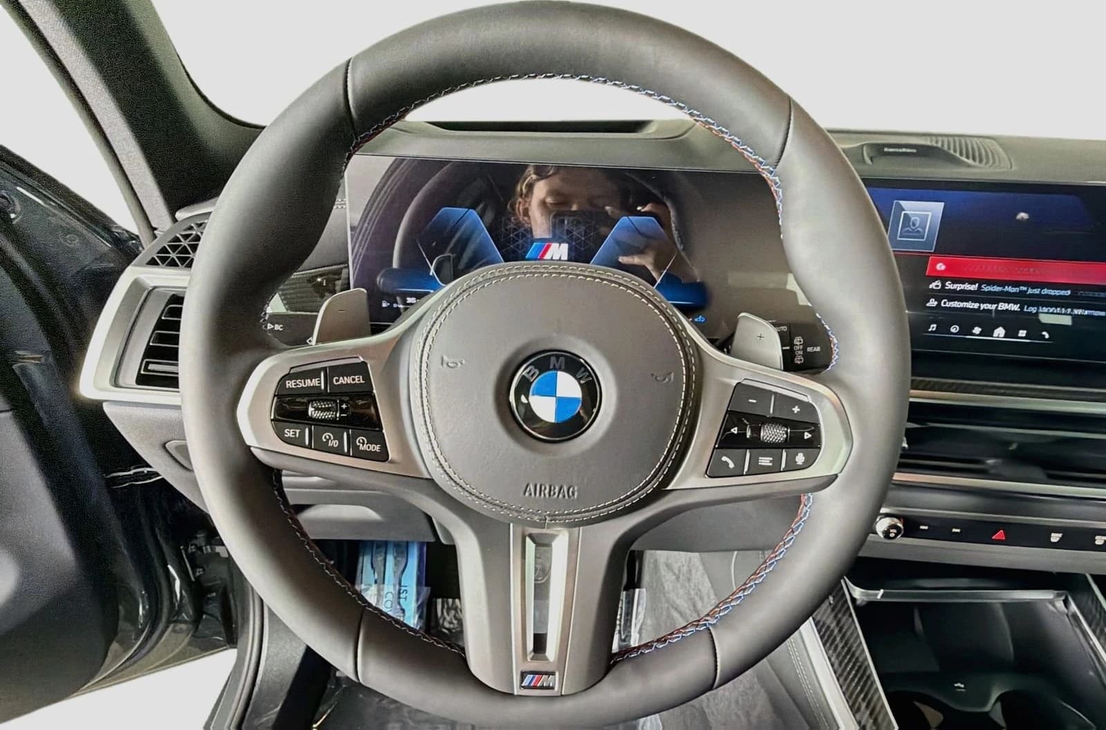 BMW X5 M60i Sports Activity Vehicle 2026 — side view