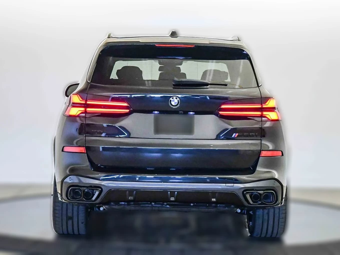 BMW X5 M60i Sports Activity Vehicle 2026 — side view