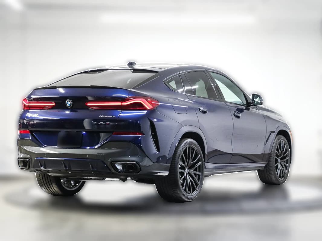 BMW X6 xDrive40i Sports Activity Coupe 2027 — side view