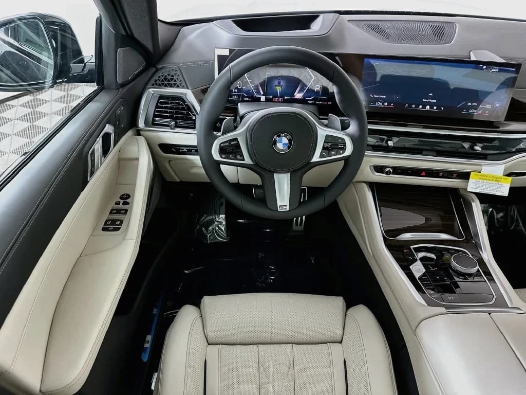 BMW X6 xDrive40i Sports Activity Coupe 2027 — side view