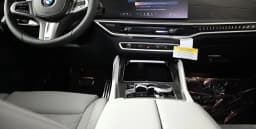 BMW X6 xDrive40i Sports Activity Coupe 2027 — side view