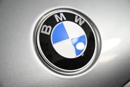 BMW X6 xDrive40i Sports Activity Coupe 2027 — side view