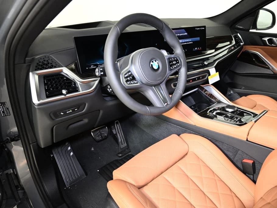 BMW X6 xDrive40i Sports Activity Coupe 2027 — side view