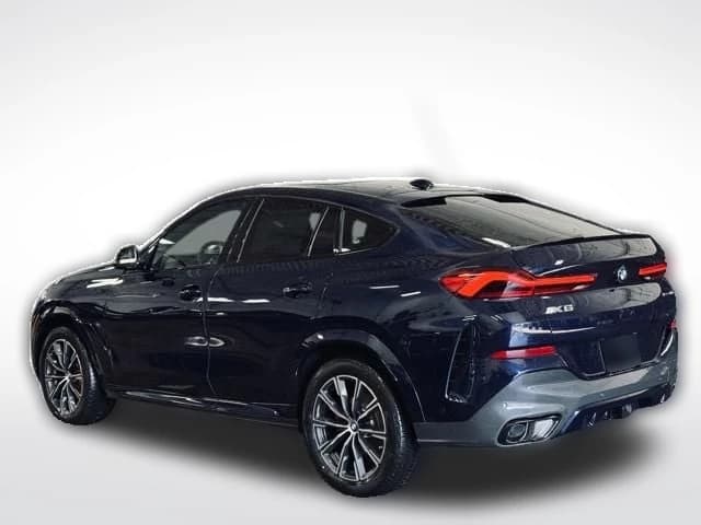 BMW X6 xDrive40i Sports Activity Coupe 2026 — side view