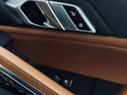 BMW X6 xDrive40i Sports Activity Coupe 2026 — side view