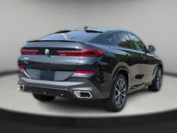 BMW X6 xDrive40i Sports Activity Coupe 2027 — side view