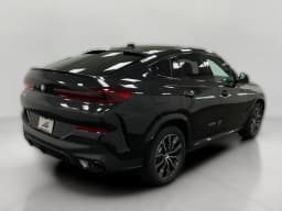 BMW X6 xDrive40i Sports Activity Coupe 2027 — side view